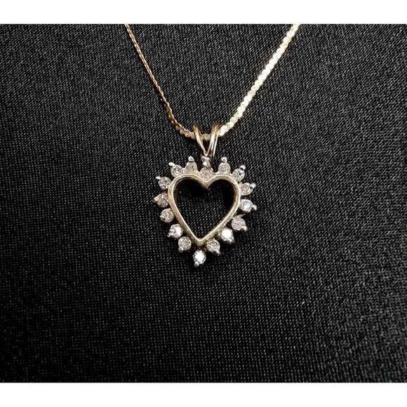 14K Solid Gold Genuine Diamonds Tested Heart Necklace Made In Italy  Elegant Cha - Picture 3 of 6